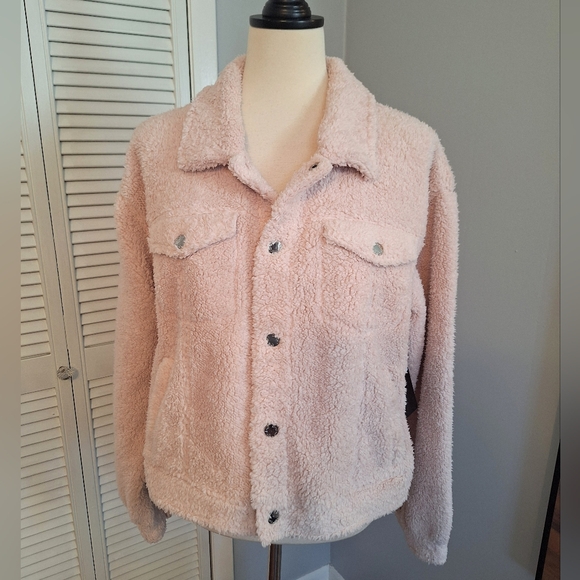 bebe Jackets & Blazers - Bebe Rose Sherpa Trucker Jacket LG NWT